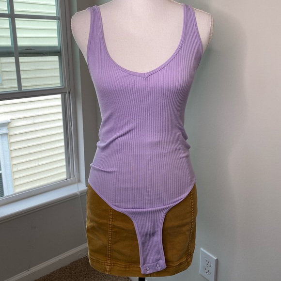 Lilac Ribbed Bodysuit - Picture 2 of 3